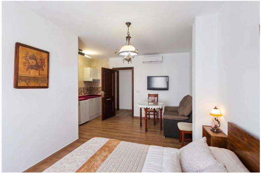 Apartamento En Olvera Con Garaje Extérieur photo